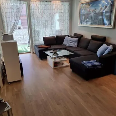 Hele Leiligheten, Gruenerlokka * Oslo